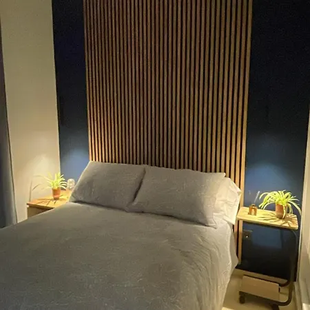 Casa Andaluza Con Piscina Y Jardin Privado En A 15 Minutos Del Centro De Sevilla * Gelves